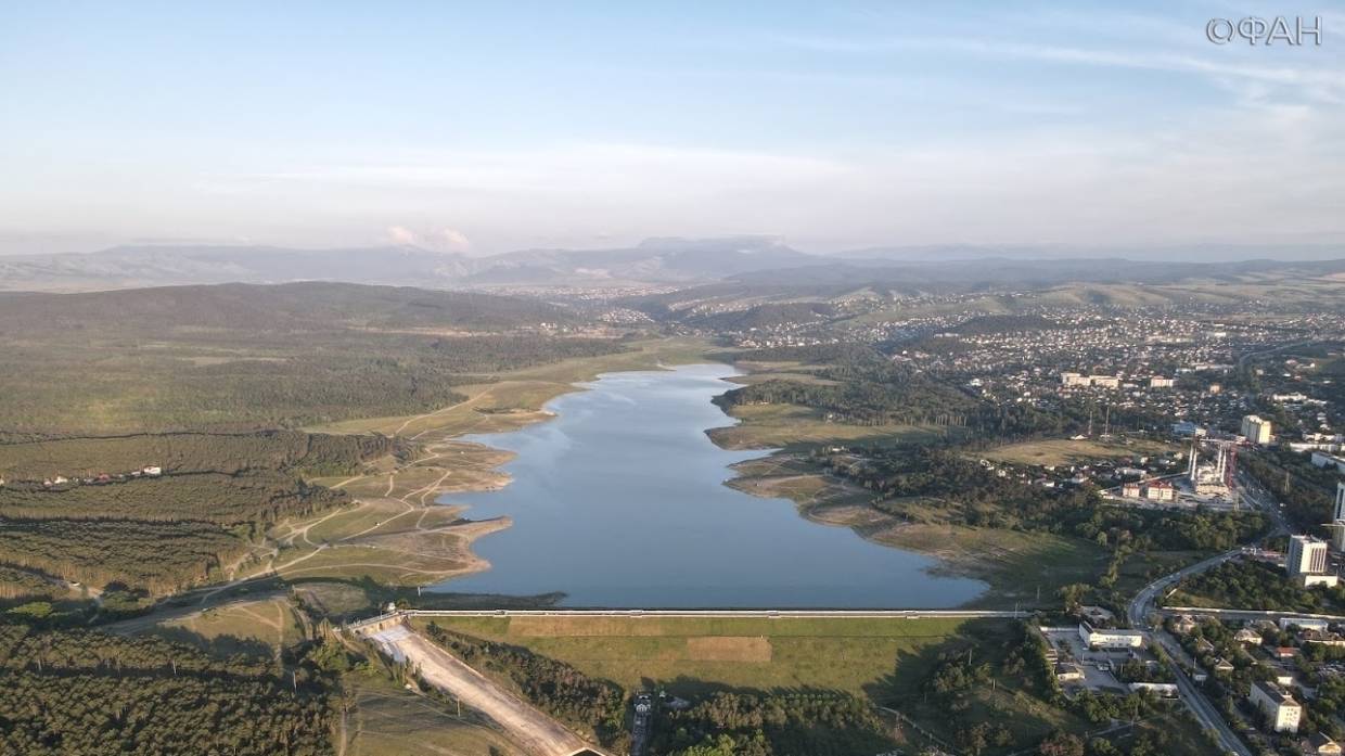 Ученые Москвы и Петербурга решили объединиться для решения водных проблем Крыма Общество
