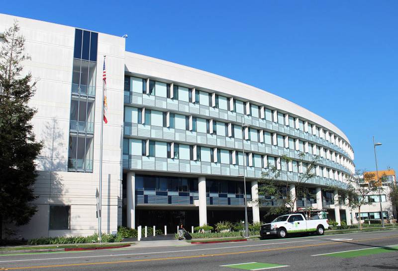 Игры роботов: как Пентагон российскую армию в 2030 году победил Игры роботов: как Пентагон российскую армию в 2030 году победил оружие