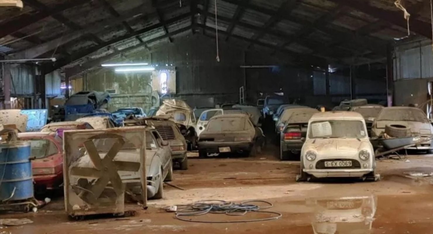 В США обнаружили сарай, набитый роторными Mazda