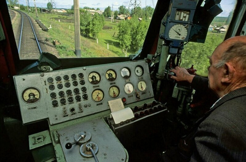 Девяностые в российской провинции Девяностые в российской провинции ретро,СССР