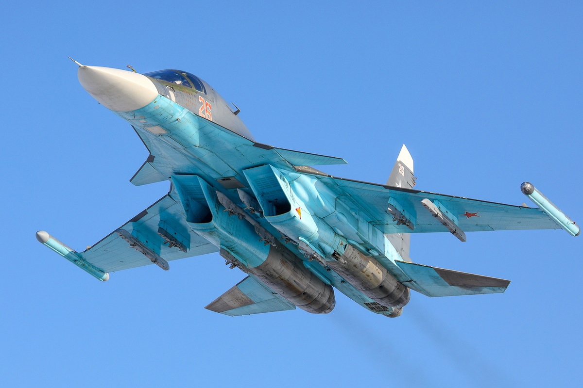 Русские войска получили очередную партию бомбардировщиков Су-34