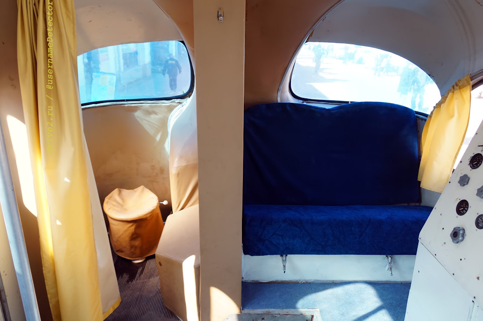 ЛАЗ-695Б: Первый в космосе, или автобус для Гагарина видео,машины