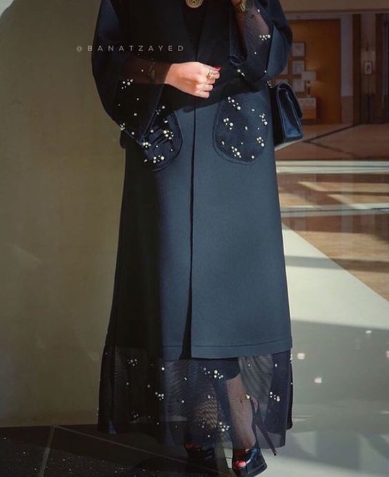 Ажурные карманы - модная деталь этого сезона Ажурные карманы - модная деталь этого сезона