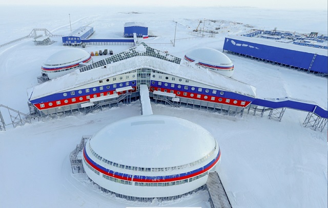Фото. Арктический трилистник видно даже из космоса © RUSSIAN DEFENCE MINISTRY | GLOBALLOOKPRESS.COM