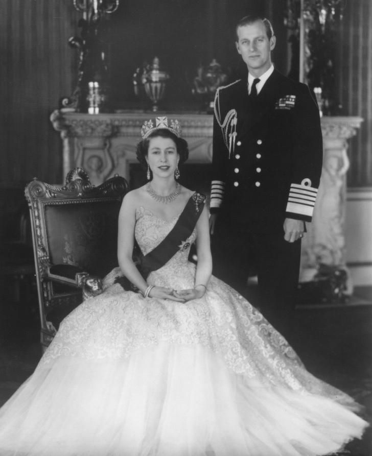 Почему Елизавета II выбрала в мужья самого бедного принца во всей Европе герцог Эдинбургский,интересное,королевская семья,личности,Принц Филипп