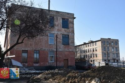 Правительство Севастополя нашло нового подрядчика для продолжения строительства школы на Северной стороне