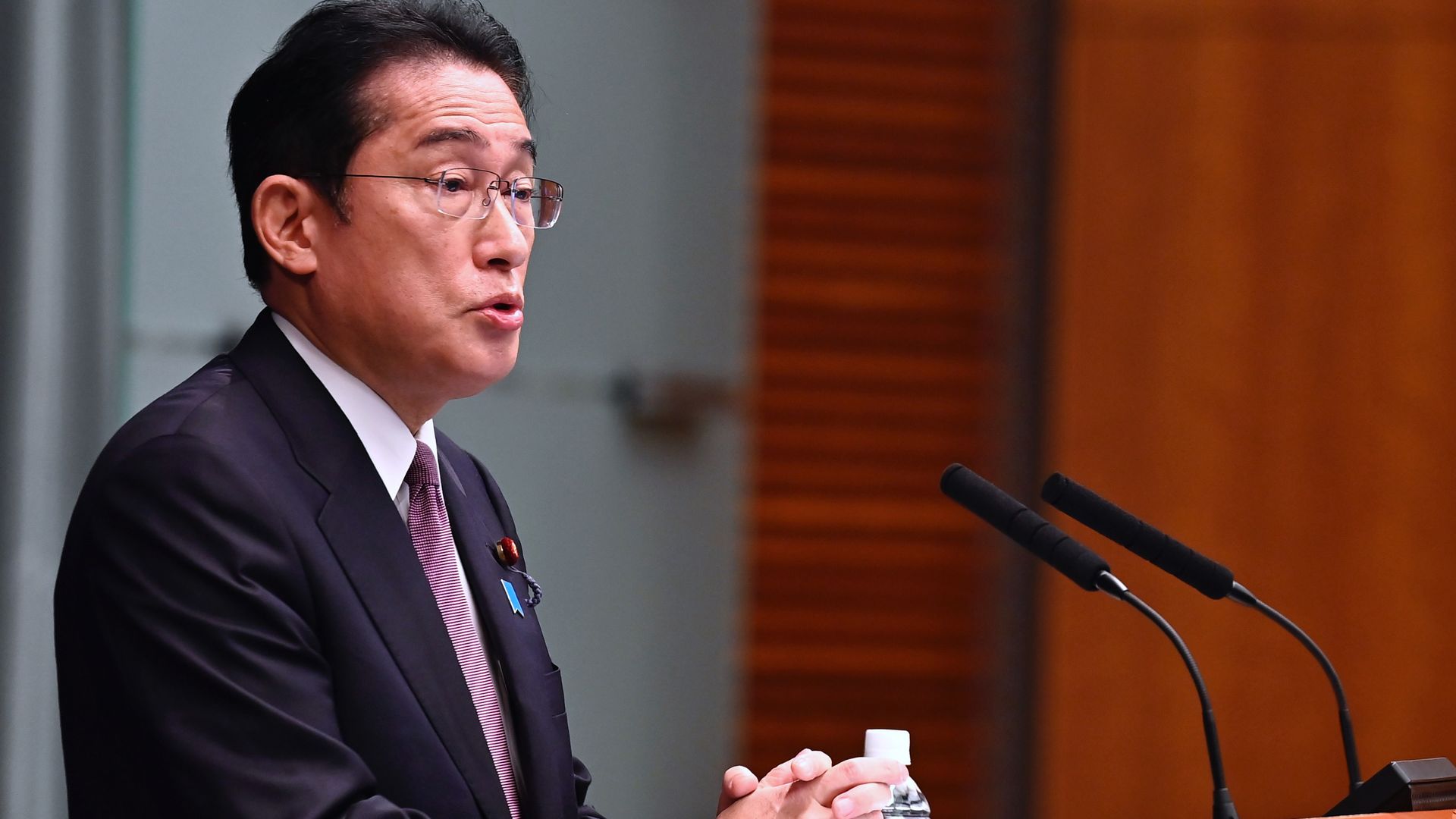 Премьер Японии Кисида объявил о представлении Китаю из-за ситуации с аэростатами