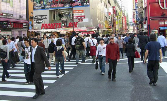 Японцы не любят спортзалы, но при этом все подтянутые. Секрет простой: они ходят пешком ходят, Японии, просто, остаются, спортом, здесь, специально, вообще, подтянутыми, говорят, стран, всего, жители, Rakuten, Insight, среди, граждан, людей, заниматься, планировка