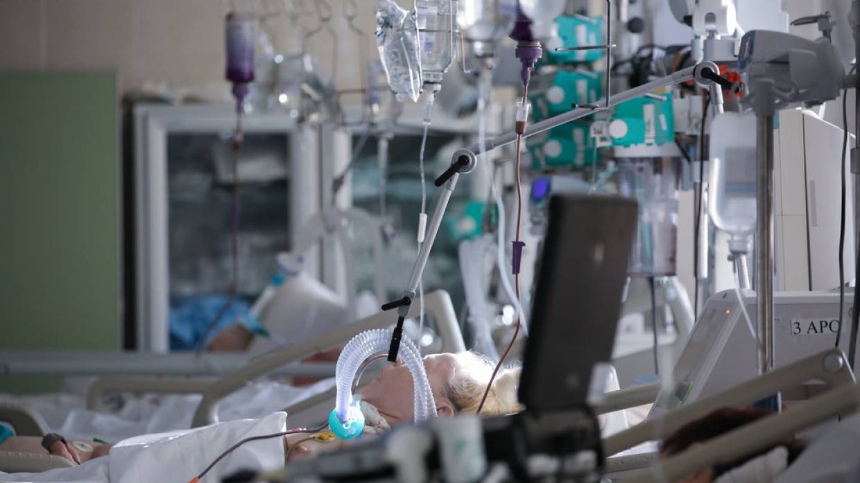 В Тюмени врачи спасли жизнь 17-летнему юноше с менингококковой инфекцией Общество