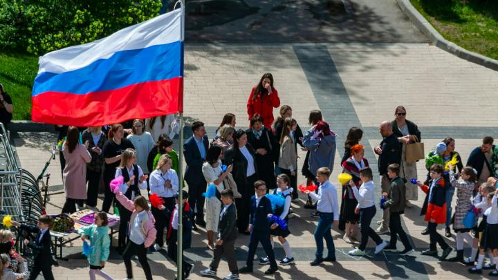 Учебный год закончится досрочно у школьников Белгородской области