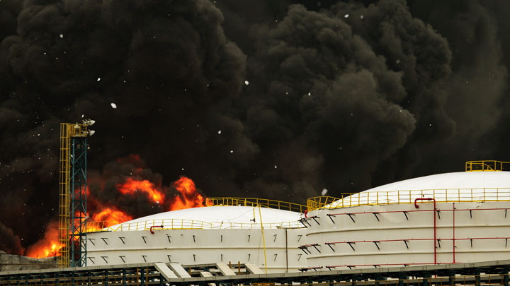 Танкеры, дроны, выборы: Кто и зачем взрывает Ближний Восток Танкеры, дроны, выборы: Кто и зачем взрывает Ближний Восток геополитика