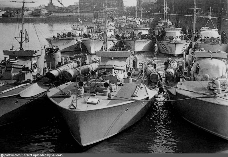 Оружие Второй мировой. Торпедные катера Оружие Второй мировой. Торпедные катера вмф