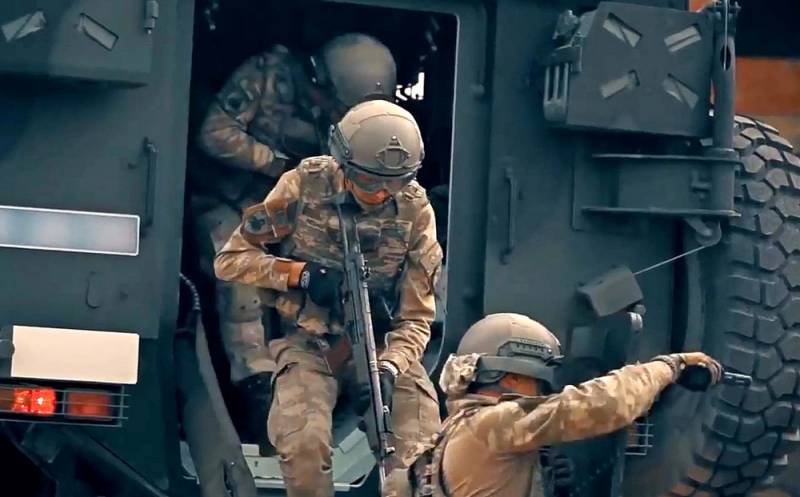 Российский генерал: Цель прибывшего в Карабах турецкого спецназа – диверсии против миротворцев РФ Российский генерал: Цель прибывшего в Карабах турецкого спецназа – диверсии против миротворцев РФ Новости
