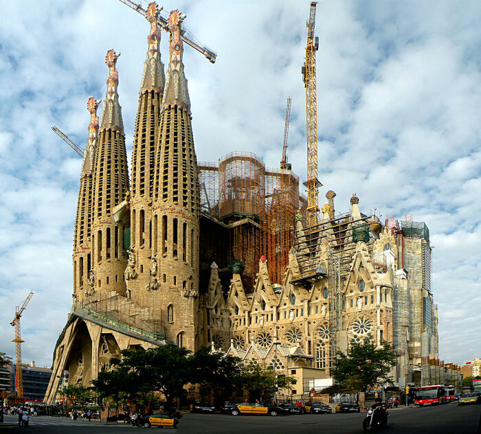  barcelonatm.ru.