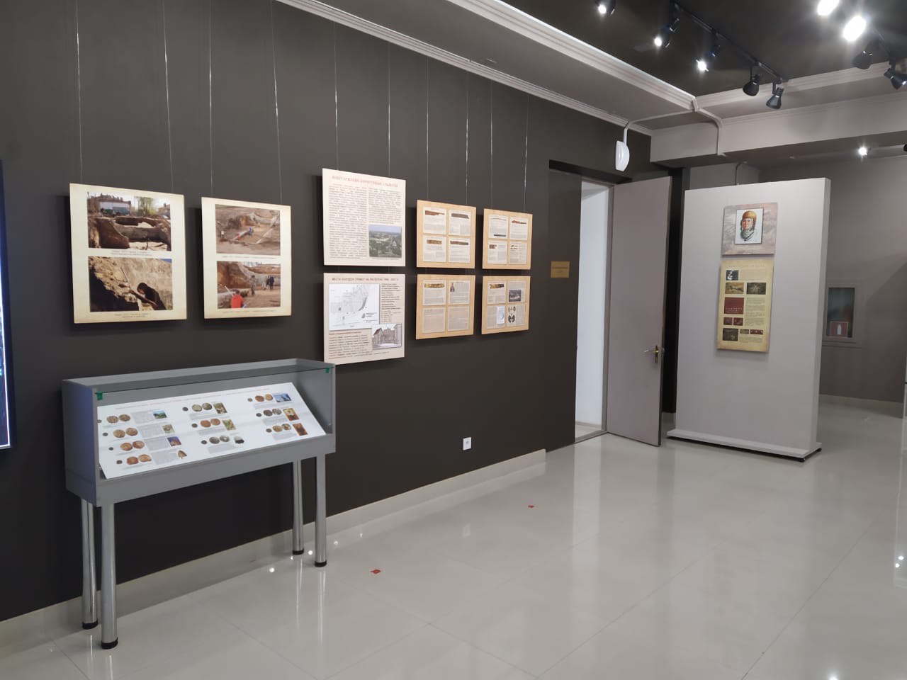 Выставка «Сокровища Древнего Торжка» открылась в городе Геленджик