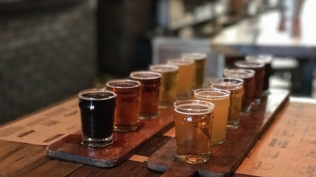 Россияне стали пить меньше вина и пива в пандемию коронавируса