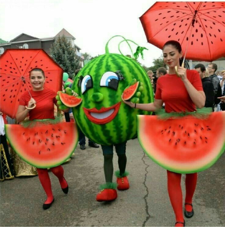 Яркие шутки и анекдоты для теплого настроения 