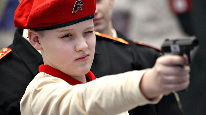 Стрельба в новосибирском лагере: Пули прилетели в "Юнармию"