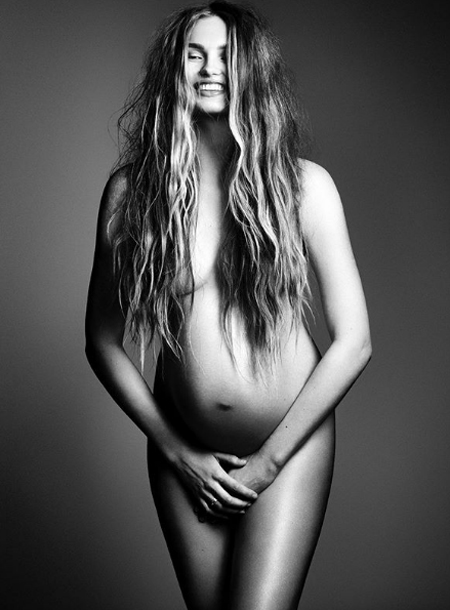 Ангел Victoria’s Secret Роми Стрейд снялась обнаженной в преддверии родов Дети,Беременные звезды
