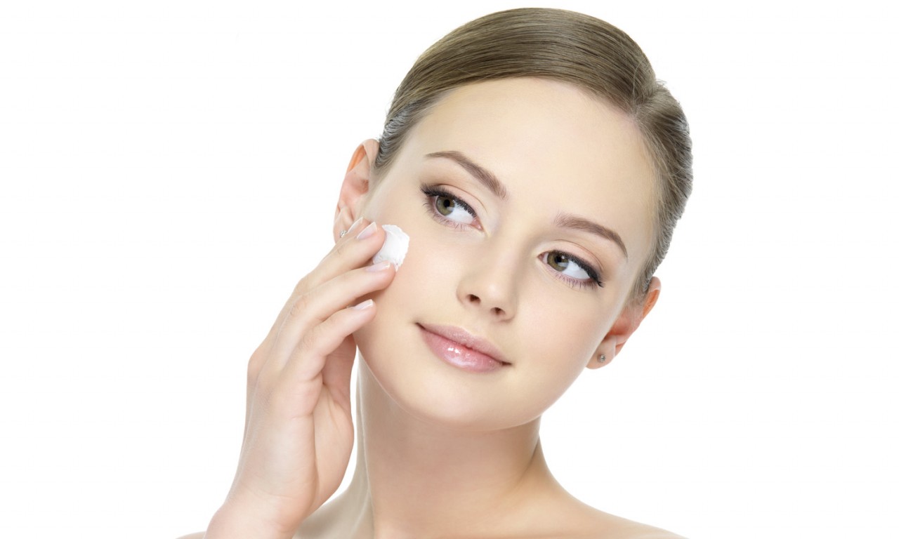 10 простых и доступных способов уменьшить поры на лице поры