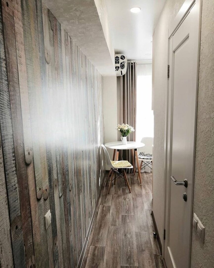 Просто прелесть! На маленькой светлой кухонке 5 кв.м. поместились холодильник и посудомойка дизайн интерьера,разное