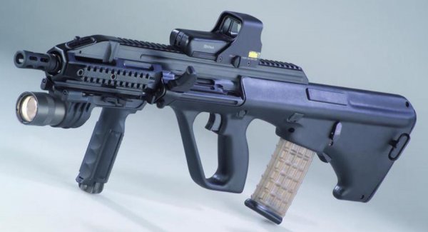 Штурмовая винтовка Steyr AUG SF и Штурмовая винтовка Steyr AUG Carbine оружие