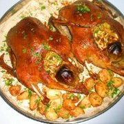 Уточки в духовке начинёные рисом и фаршем