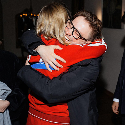 Юлия Пересильд и Клим Шипенко отпраздновали возвращение из космоса: Петров, Милославская и другие гости вечеринки Светская жизнь