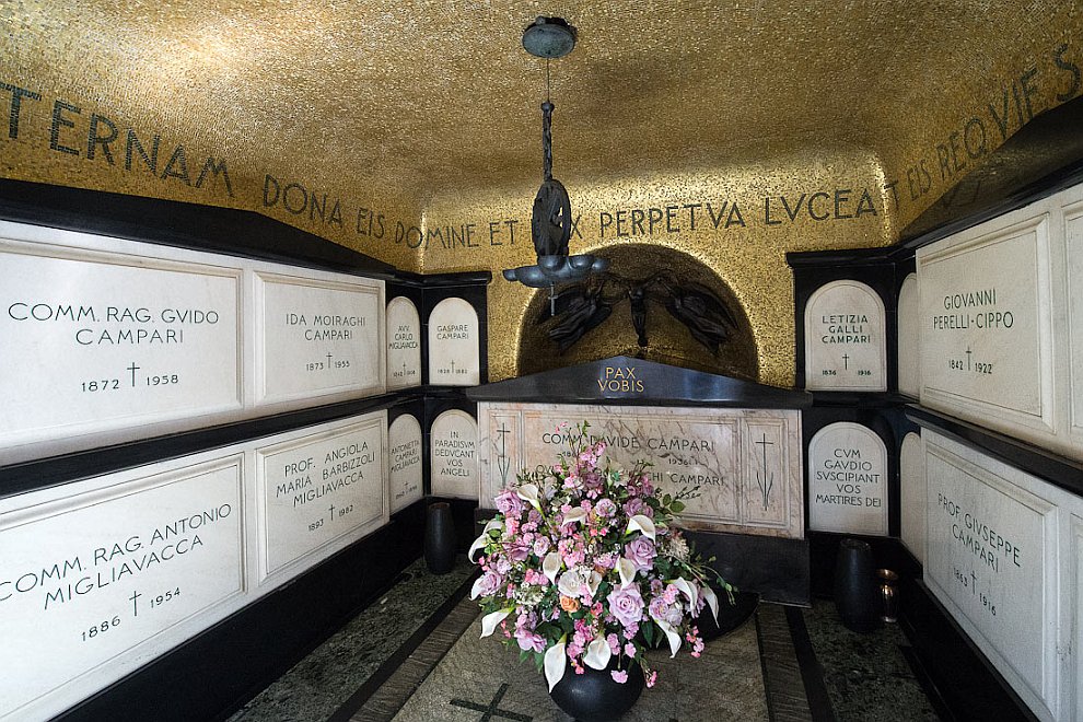 Прогулка по одному из самых красивых кладбищ в Европе Прогулка по одному из самых красивых кладбищ в Европе Европа