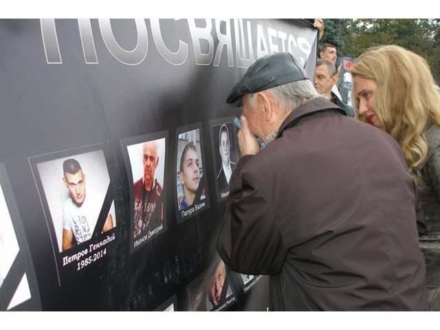 Семнадцатилетние комсомольцы Одессы (окончание) Вадим, Одессу, время, головы, поверхности, смерть, оружия, когда, повреждения, левой, переломы, правая, также, Когда, Вадима, будет, правой, который, участвовал, перед