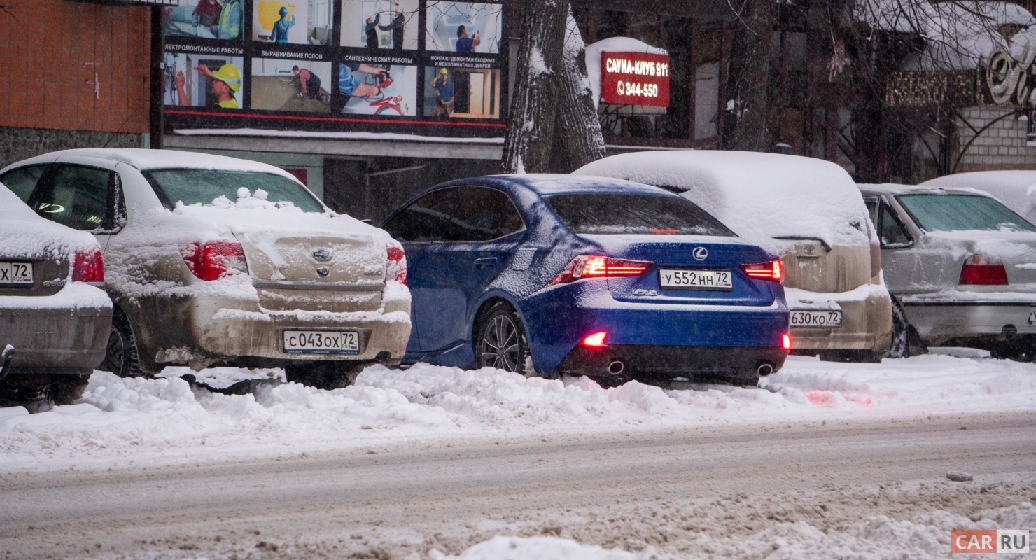 На рынке России объявлен старт продаж автомобилей MG 7 и MG 4 Mulan Автомобили
