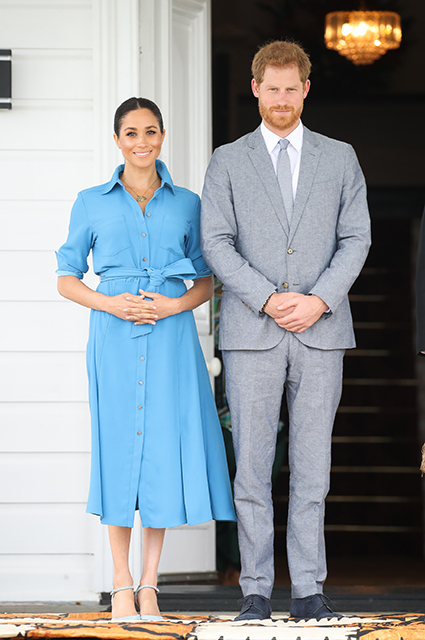 Хиллари Клинтон назвала травлю в отношении Меган Маркл британскими СМИ "непостижимой" Хиллари Клинтон назвала травлю в отношении Меган Маркл британскими СМИ "непостижимой" Новости