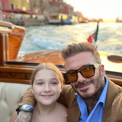Дэвид Бекхэм проводит время в Венеции с дочерью Харпер Звездные дети