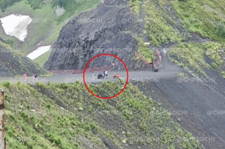 В горах Сочи туриста убило молнией: подробности трагедии