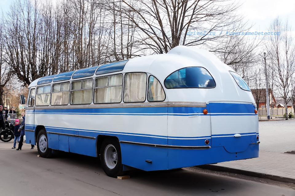 ЛАЗ-695Б: Первый в космосе, или автобус для Гагарина видео,машины