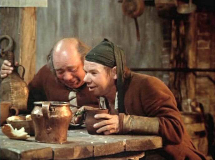 История маленького человека в торте из «Трех толстяков» История маленького человека в торте из «Трех толстяков»