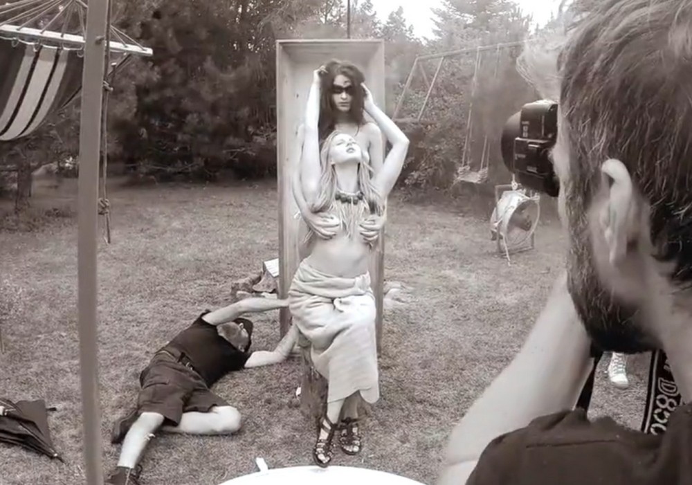 Календарь от польских гробовщиков на 2020 год Календарь от польских гробовщиков на 2020 год фотография