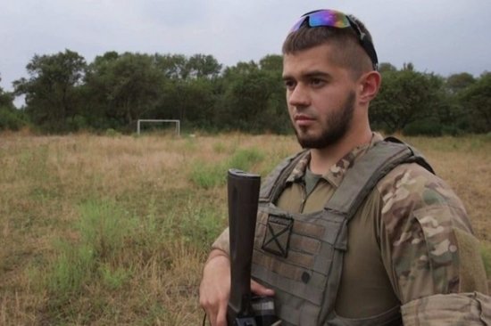 Бывший солдат армии Франции рассказал о ситуации в Донбассе: «Только страх потерь тормозит наступление Украины» Бывший солдат армии Франции рассказал о ситуации в Донбассе: «Только страх потерь тормозит наступление Украины»