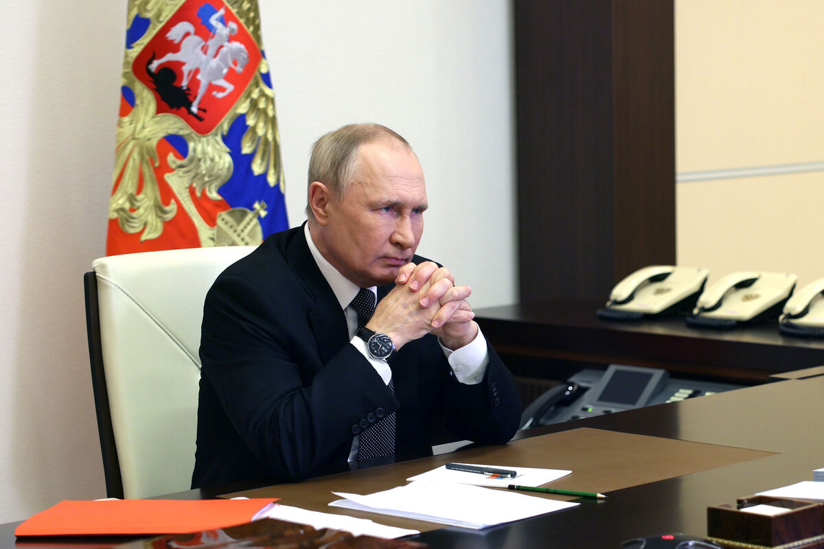 Путин: Счетная палата РФ за год выявила нарушения более чем на два трлн рублей