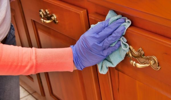 Очистка мебели