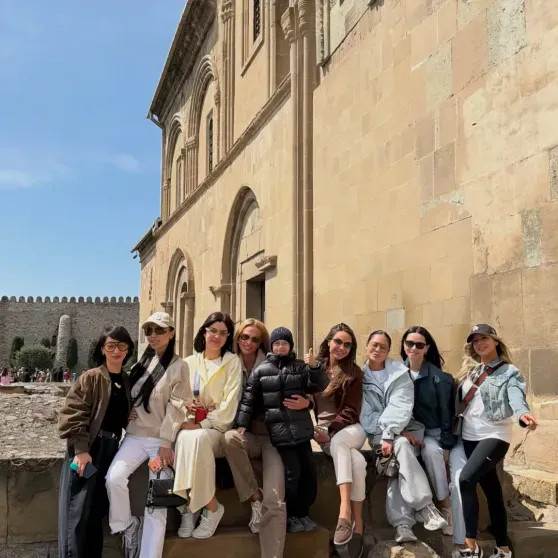 Виктория Лопырёва показала, как отдыхает с сыном в Грузии Лопырёва, ЛопырёваВиктория, Виктории, вместе, ЛопырёвойФото, Виктория, сыном, подругамиВиктория, бизнесмена, Булатов, женат, класс, рождения, несколько, наследником, подругойВиктория, Грузии, модель, Булатова, родила