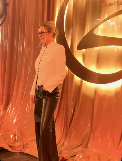 Мария Миногарова, Алексей Жидковский, Елена Летучая, Дарина Алексеева, Юлия Коваль посетили премию Ultima Guide в Санкт-Петербурге Мария, Коваль, Алексей, Миногарова, Бороденко, Барышников, Михаил, Дмитрий, Алексеева, Лампас, Покрас, Мурашкина, Летучая, Жидковский, Карина, прошла, награждения, ПолетаеваАлексей, закрытая, Матвеевым