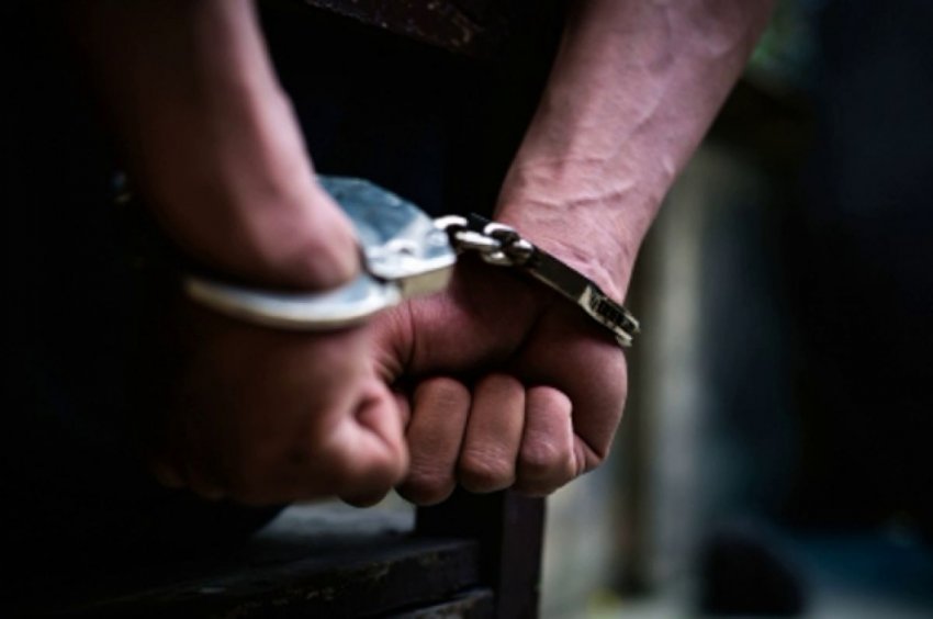 Задержана группа минчан, бросивших «коктейль Молотова» в здание милиции