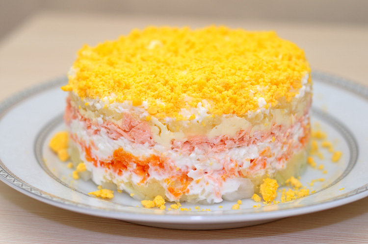 5 салатов из моркови, которые украсят любой стол 5 салатов из моркови, которые украсят любой стол