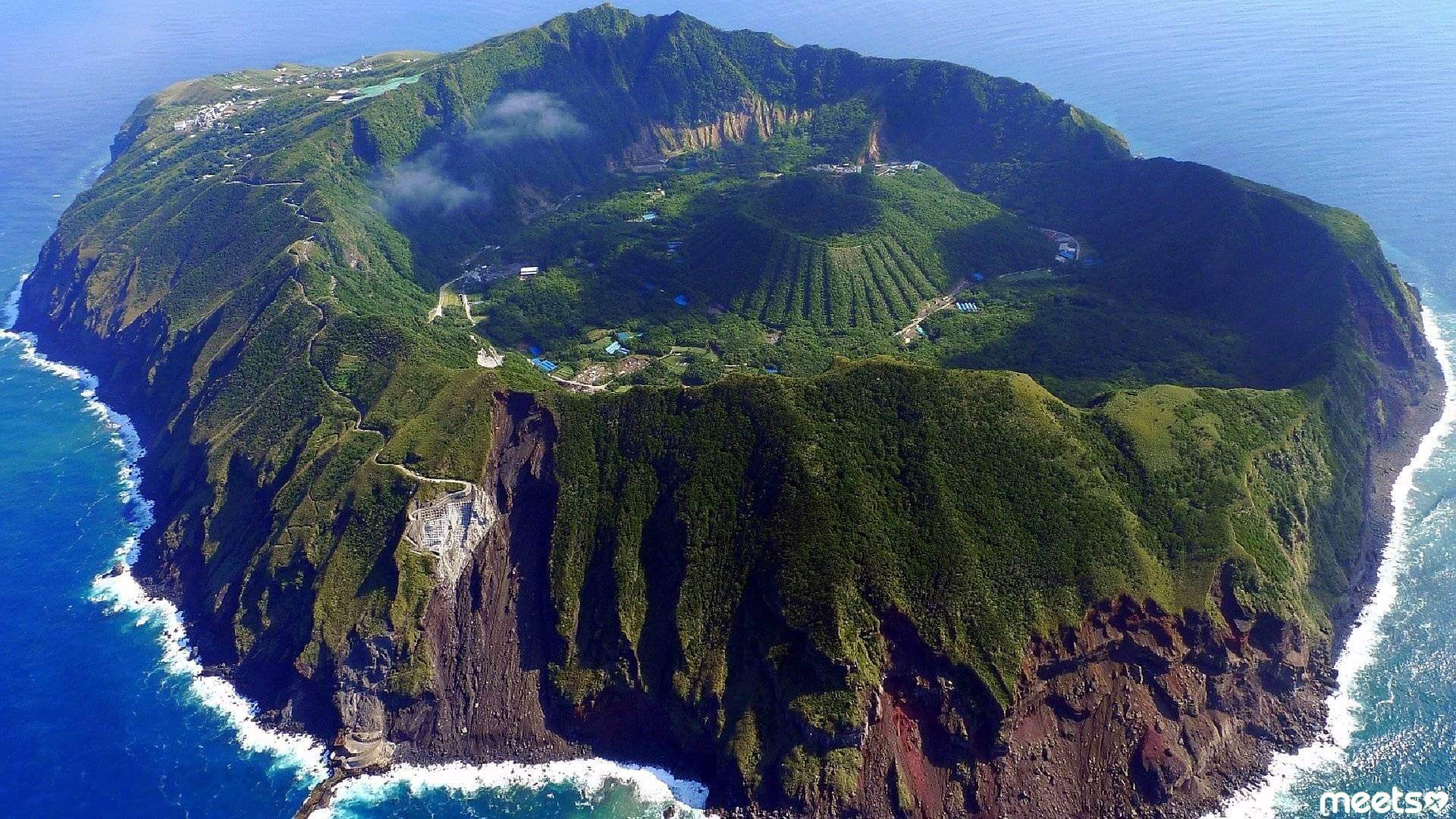 Aogashima Volcano