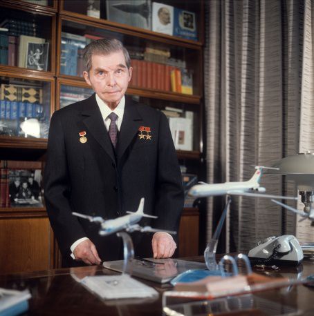 120-летие со дня рождения авиаконструктора Сергея Ильюшина авиаконструктор, Ильюшин