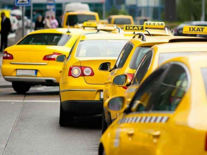 Парень вызвал такси к офису.Вопрос таксиста ввёл его в ступор…