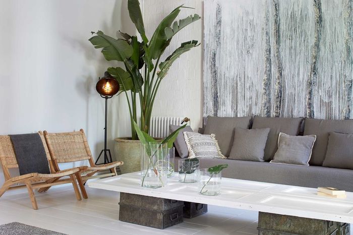 Очаровательная современная квартира с винтажными фактурными акцентами винтаж