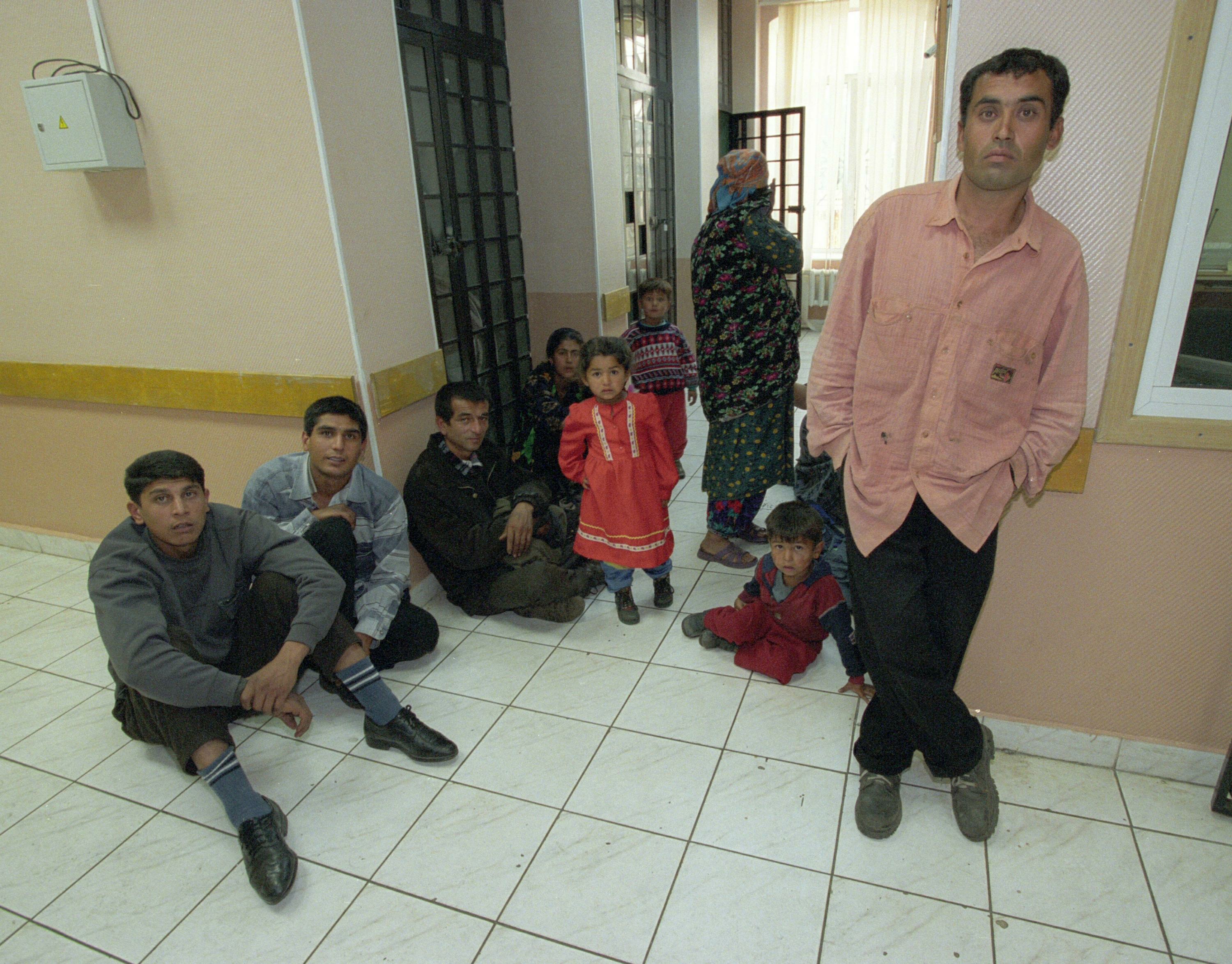 УБИТЬ ВДОЛГУЮ. НИКИТА МИХАЛКОВ ПОКАЗАЛ, КАК РАЗВАЛИВАЮТ РОССИЮ россия