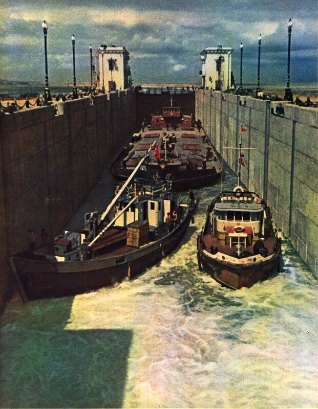 Последний год сталинской эпохи в цвете Последний год сталинской эпохи в цвете